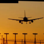 Истребитель Tejas ВВС Индии разбился на Дубайском авиасалоне