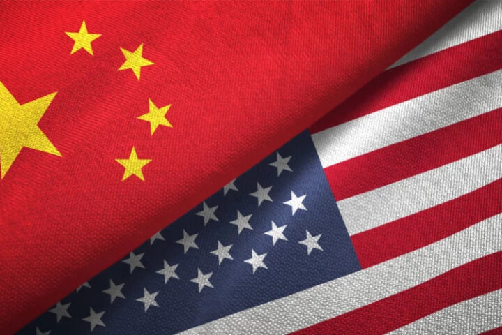 Китай временно отменяет запрет на экспорт металлов для полупроводников в США