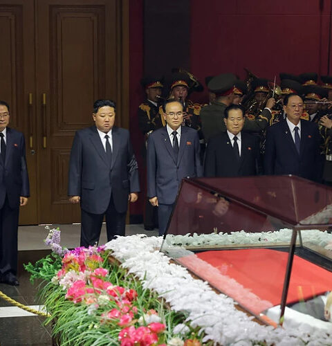 Китай выразил соболезнования в связи с кончиной Ким Ен Нама