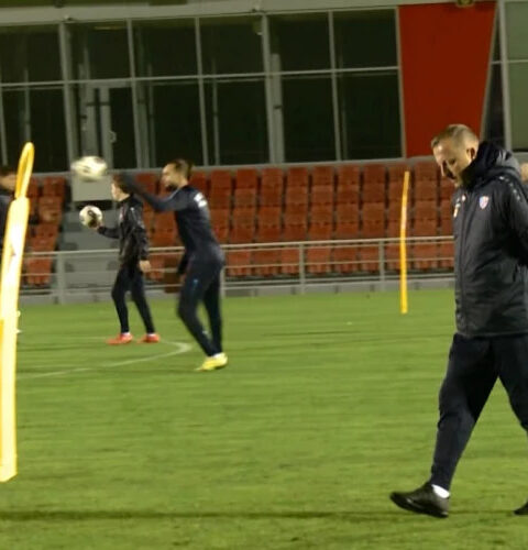 Лилиан Попеску настроен оптимистично перед матчем с Израилем в отборе на ЧМ-2026