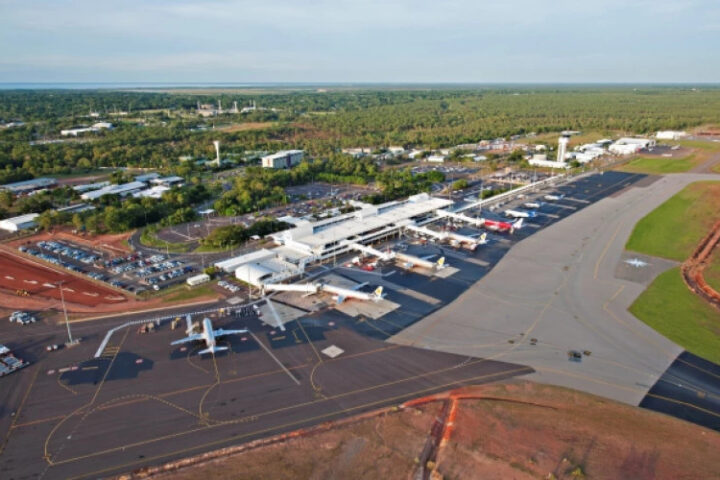 Международный аэропорт Дарвина закрыт из-за угрозы тропического циклона