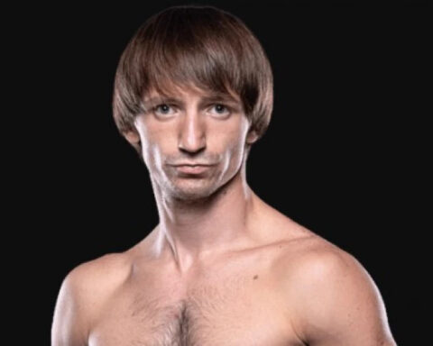 Молдавский боец Валерий Струнгарь нокаутировал тайского соперника на турнире в Бангкоке