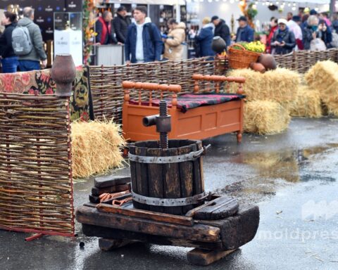 Национальное бюро винограда и вина получило награды в Лондоне и Бухаресте за успешные стратегии продвижения
