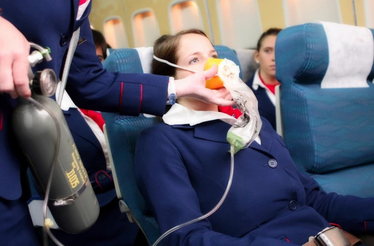Названы распространенные экстренные медицинские ситуации во время полета