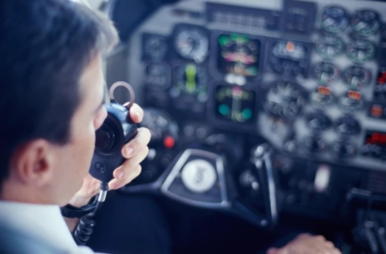 Пилот без лицензии управлял самолетами в Европе с поддельными документами