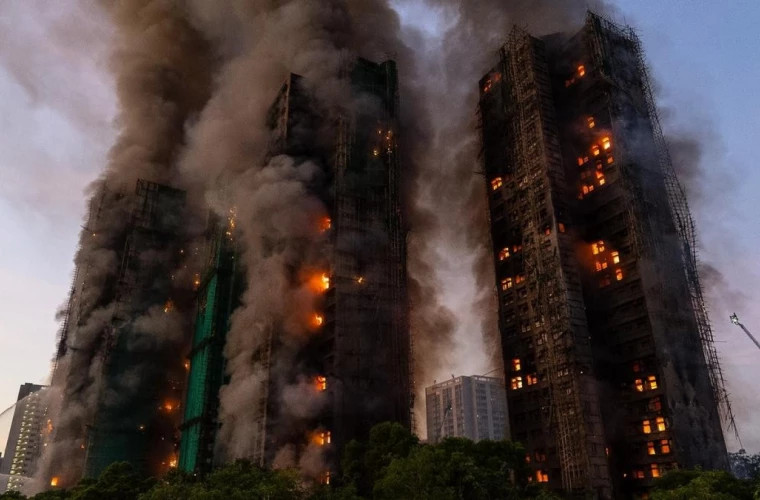 Пожар в жилом комплексе Тай По в Гонконге: несколько погибших и пострадавших