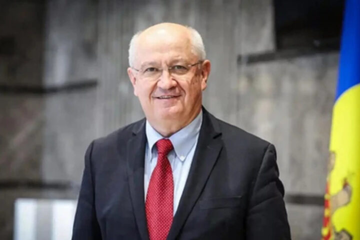 Премьер-министр Мунтяну посетит Бухарест для встреч с румынскими лидерами 13 ноября