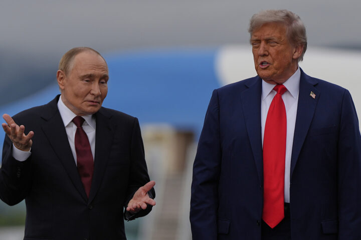 Путин усиливает военную риторику на фоне обсуждений мирных инициатив