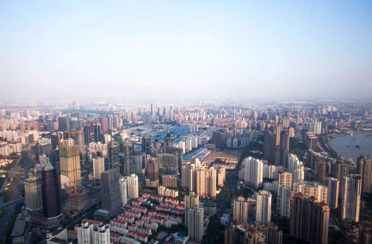 Пятилетние планы Китая: ключ к стабильному росту в мировой экономике