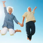 Семь правил для достижения долгожительства: советы кардиолога Клайда Янси