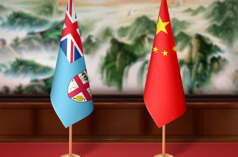 Си Цзиньпин и Рату Найкама Лалабалава обменялись поздравлениями по случаю 50-летия дипломатических отношений между Китаем и Фиджи