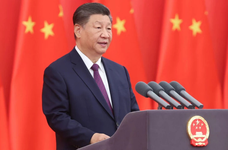 Си Цзиньпин призвал к новым инициативам в строительстве "правового Китая"