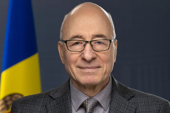 Спатарь прокомментировал уход Кеяну из парламента по состоянию здоровья