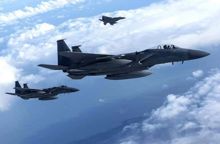 США подняли истребитель F-16 для перехвата гражданского самолёта над резиденцией Трампа