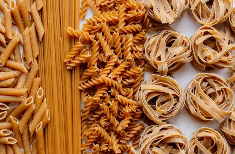 Тарифы США угрожают итальянской пасте: 13 брендов могут исчезнуть с полок магазинов