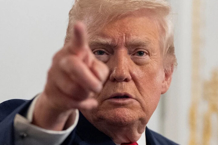 Трамп объявил о "полном закрытии" воздушного пространства Венесуэлы