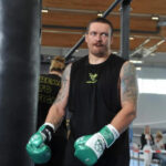 Усик освободил пояс WBO, отказавшись от боя с Уордли, кто станет его следующим соперником?
