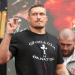 Усик отказался от пояса WBO, открыв путь для молодых боксёров