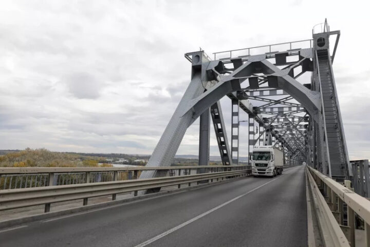 В Болгарии временно ограничено движение по мосту Дружбы Джурджу-Русе с 4 по 5 ноября