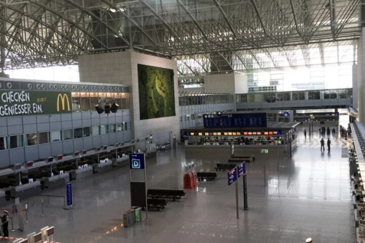 В Ганновере временно приостановили работу аэропорта из-за обнаруженного дрона