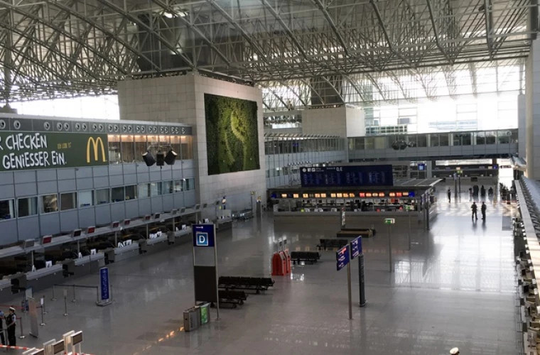 В Ганновере временно приостановили работу аэропорта из-за обнаруженного дрона