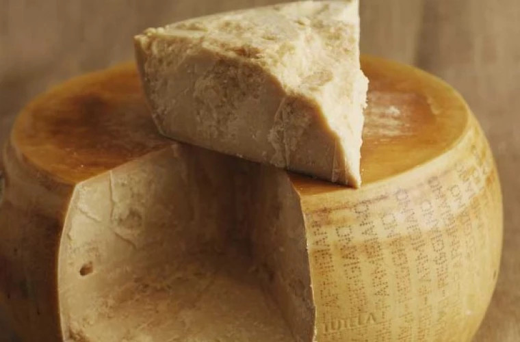 В Италии ограбили склад, похитив пармезан на сумму свыше 100 тысяч евро