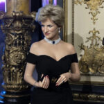 В Парижском музее восковых фигур представили фигуру принцессы Дианы в "платье мести"