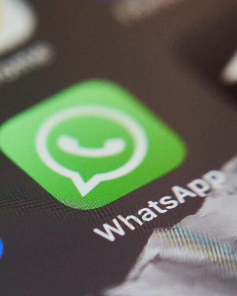 В регионах Сибири и Урала массово перестал работать WhatsApp