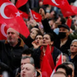 В Стамбуле прошли протесты против гендерного насилия: 2000 участников требуют действий от властей