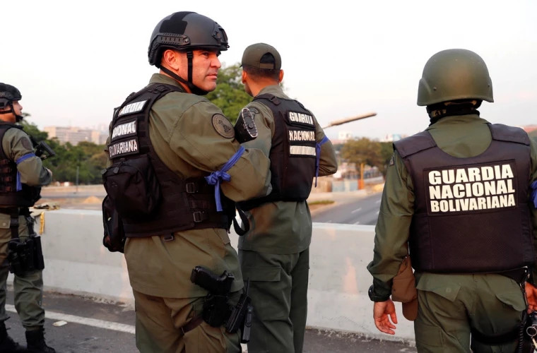 Венесуэла объявила о массовой мобилизации в ответ на переброску американских войск в Карибы