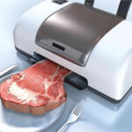 Венгерский парламент запретил производство синтетического мяса