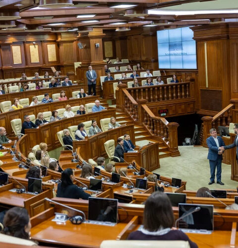 Виктор Агрич назначен новым генеральным секретарем парламента Молдовы