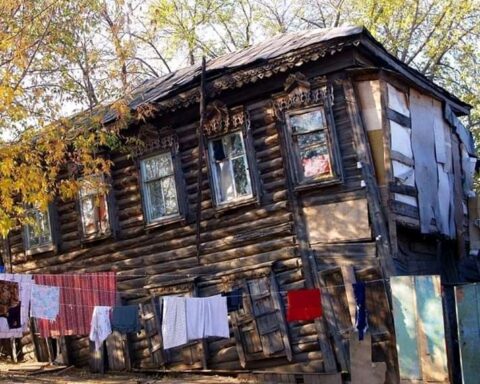 Гибель человека в аварийном доме в Рязани стала следствием многолетнего бездействия властей