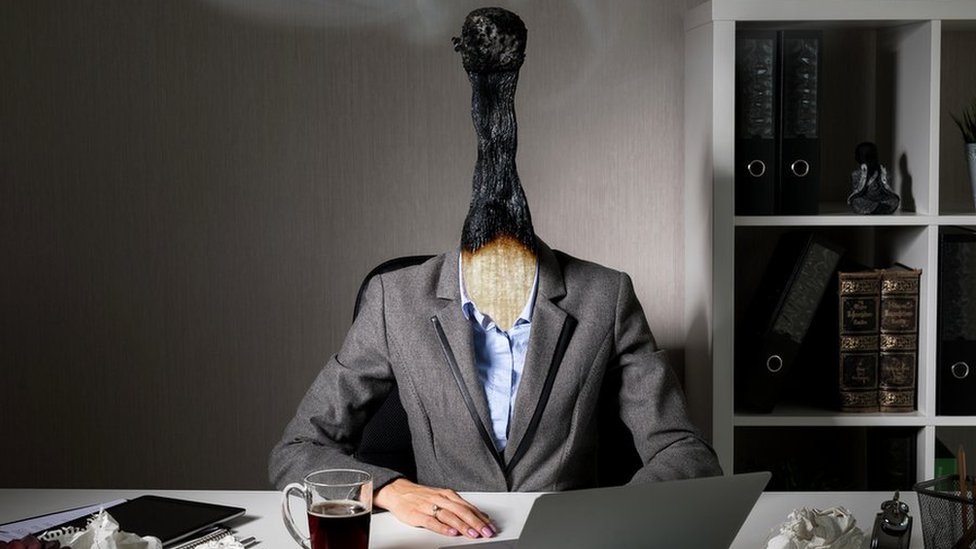 Россия удваивает лимит сверхурочной работы на фоне острого кадрового кризиса