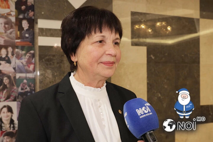 Ана Оглиндэ поздравила молдаван с Новым годом, желая мира и спокойствия