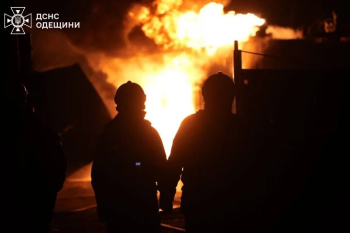 Атака на Одессу: повреждён объект критической инфраструктуры и пострадал мужчина