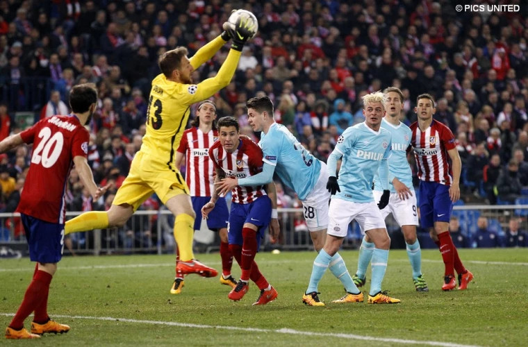 "Атлетико" одержал победу над ПСВ в Лиге чемпионов со счётом 3:2