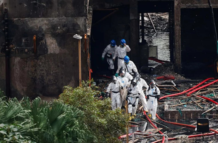 Число жертв пожара в Гонконге возросло до 146 человек