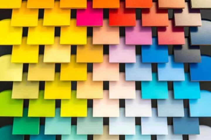 Цветом 2026 года по версии Pantone стал нейтральный белый «Облачный танцор»