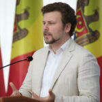 Дан Перчун: оптимизация школ затронет лишь 0,5% учеников в условиях демографического спада