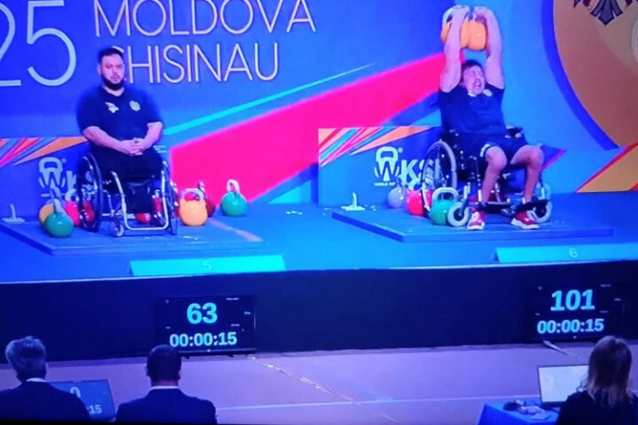 Денис Раюл из Молдовы вторично становится чемпионом Европы по гиревому спорту