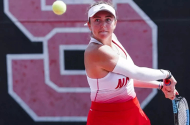 Эбигейл Ренкели выиграла первый матч на турнире ITF в Дайтоне-Бич в парном разряде