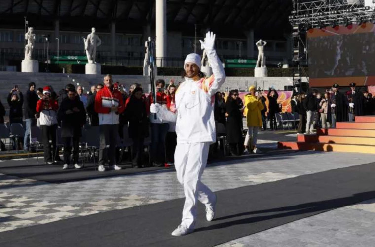 Эстафета олимпийского огня Зимних Олимпийских игр 2026 года началась в Риме