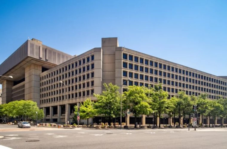 ФБР закрывает штаб-квартиру в Вашингтоне: директор Кэш Патель объявил о переносе сотрудников