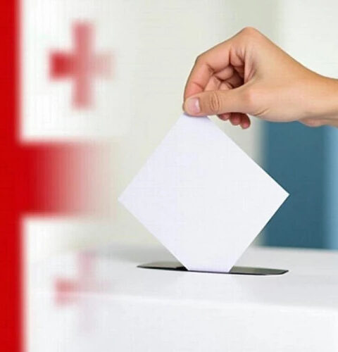 Грузинские граждане смогут голосовать на выборах только на территории страны, утвержденные поправки в избирательный кодекс