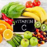 Избыток витамина C повышает риск образования камней в почках, установили шведские ученые