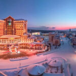 Ким Чен Ын с дочерью открыли новый горный курорт в Северной Корее