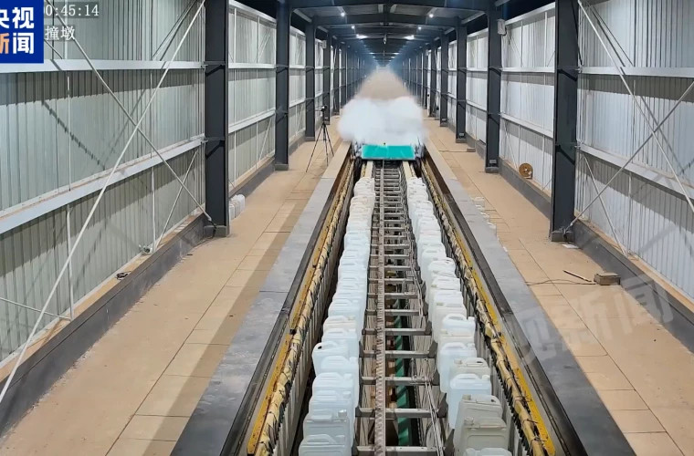 Китай установил мировой рекорд скорости для поездов на магнитной левитации на уровне 700 км/ч