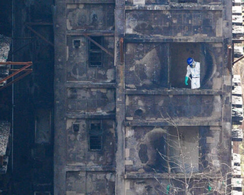 Китайские центральные ведомства поддерживают Гонконг после пожара в Тай По