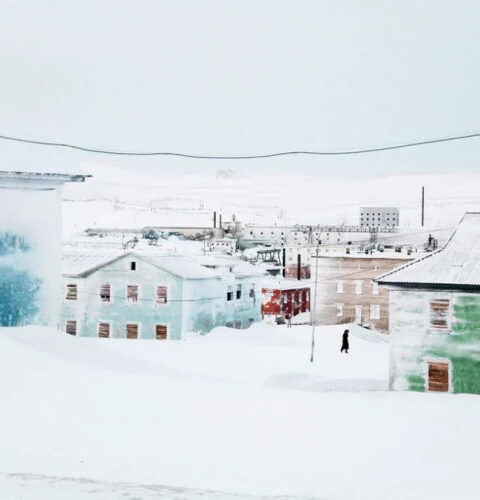 Ледяной апокалипсис в Якутии: температура опустилась до −56 °C, школы закрыты